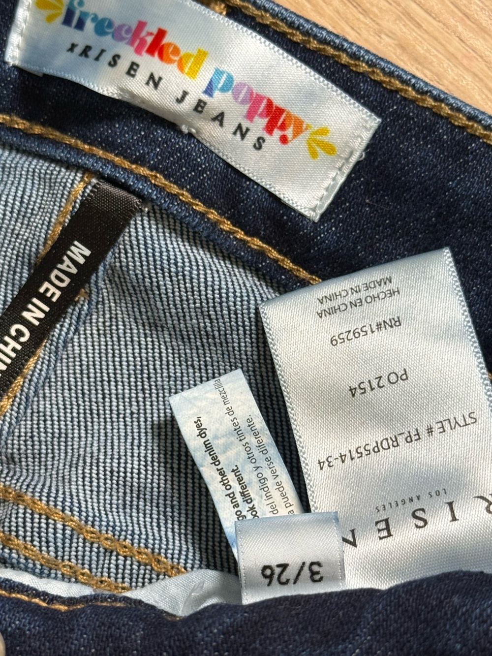 Freckled Poppy x Risen High Rise 70’s Flare Jeans Size 3/26 Tall Girl Friendly - Picture 6 of 7